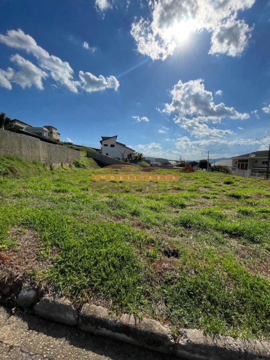 terreno-venda-condominio-itamaraty-1074115