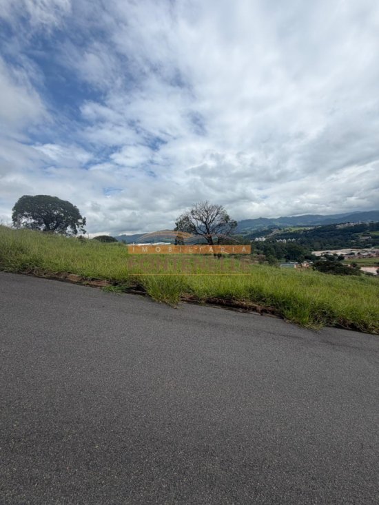terreno-venda-loteamento-estrela-da-serra-extrema-mg-1085877