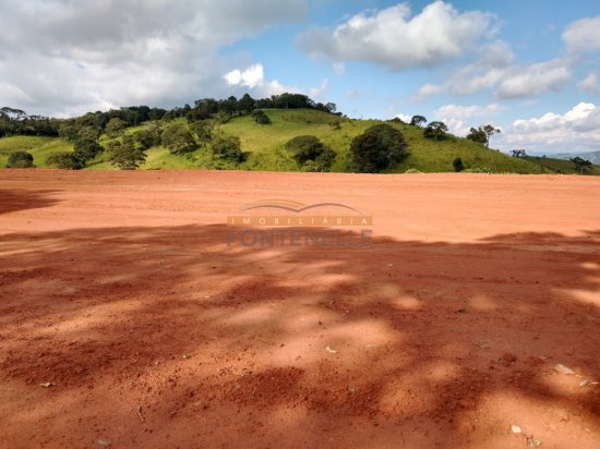 chacara-venda-extrema-mg-a-10-km-do-centro-!-253074